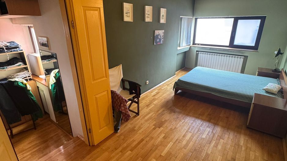 Casa de închiriat 7 camere Sector 4, ideal pentru clinica, gradinita - Poză 24