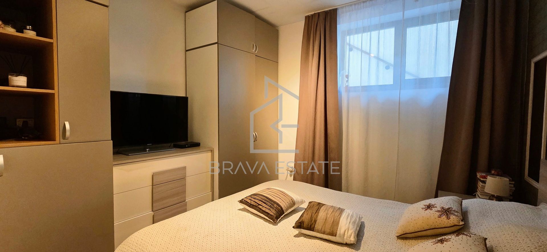 Casă individuală, 4 camere, 3 băi, 150mp, 500mp teren, zona Petrom Baciu - Poză 11