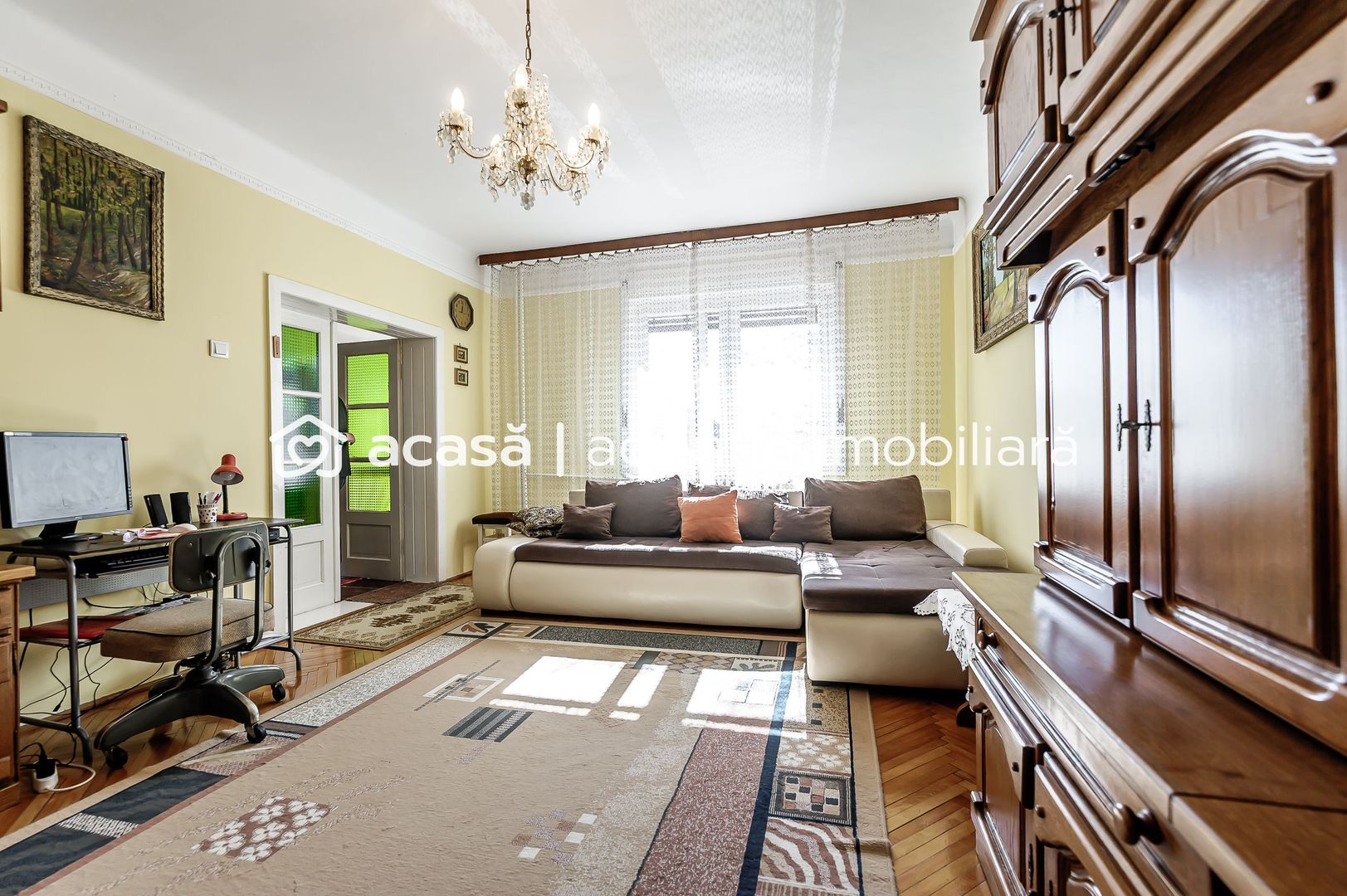 Preț NOU! Casa P+2 în zona centrală Chișineu-Criș - Poză 4