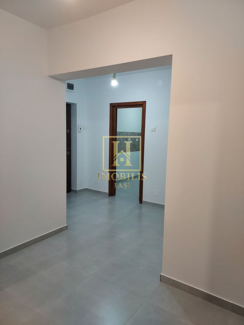 Apartament 3 camere decomandat 84 mp Pacurari 148000 euro - Poză 3