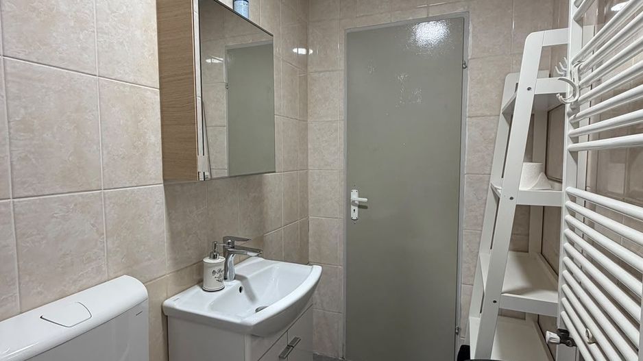 Apartament cu 3 camere | 80 mp | Ultracentral | UMF - Poză 13