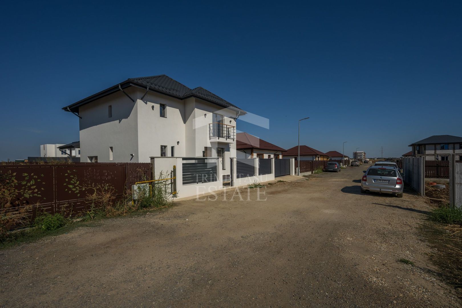 Vila Individuala superba  Finalizata  Fundeni Dobroesti Lot 304 mp - Poză 4