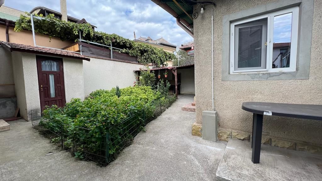 Dacia - Casa  4 camere, mobilată și utilată - Poză 17