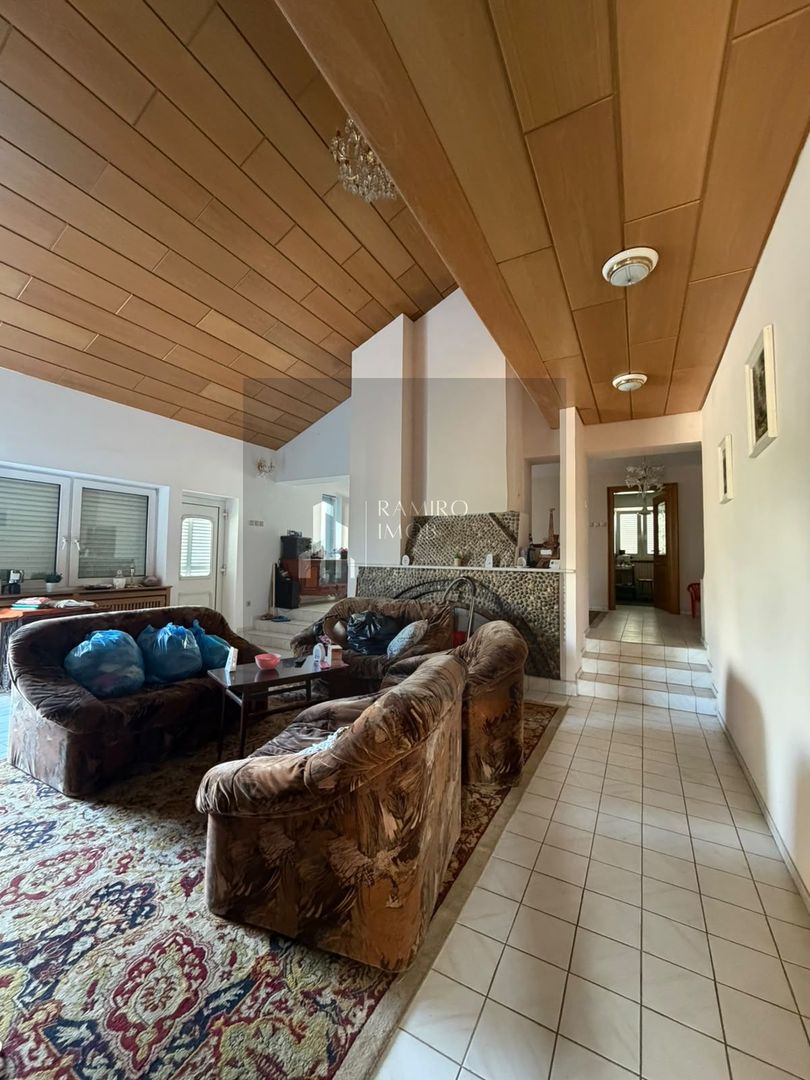 Casa indivuala Punchenii Mari / DN1 / Pietrosani / Ploiesti - Poză 19