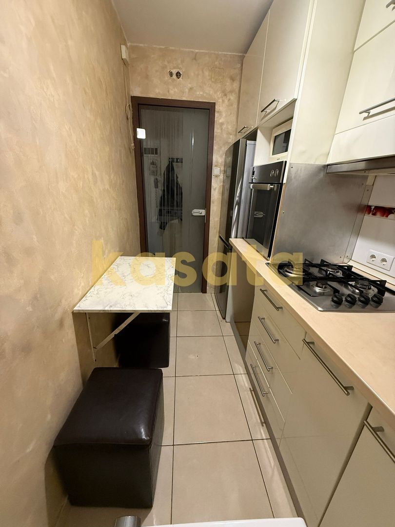 Apartament 3 camere Romană – de închiriat, poziție ultracentrală - Poză 5