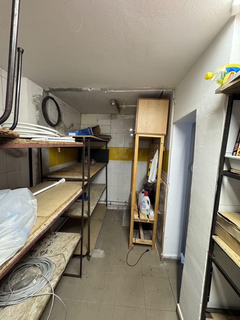 Inchiriez spatiu comercial stradal Eroii Revolutiei S173 - Poză 2