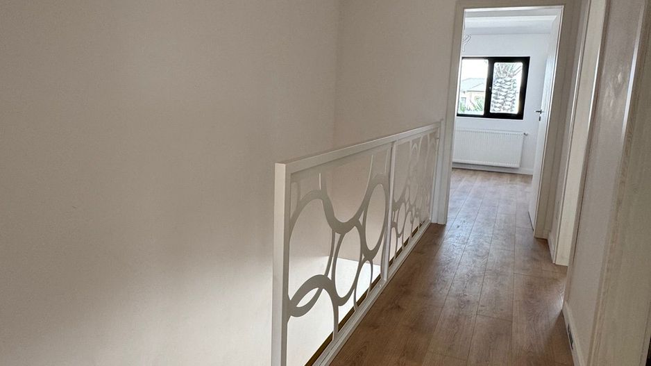 Vile 4 camere Tunari, Zona f buna, asfalt - Poză 12