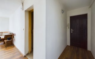 Apartament cu 3 camere, Hunedoarei - Poză 6