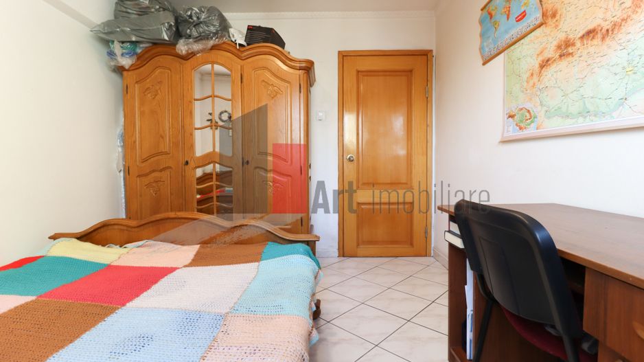 Apartamentul "SUPERMETO", BLOC STRADAL, REABILITAT - Poză 9