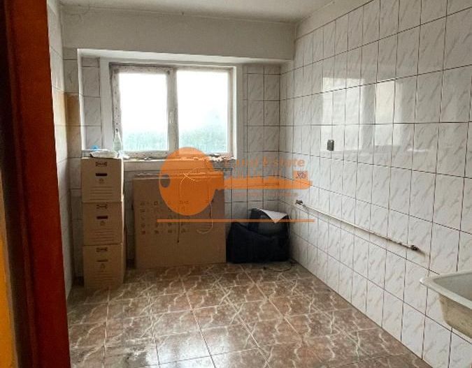 3 camere langa metrou Obor-Mihai Bravu - Poză 1