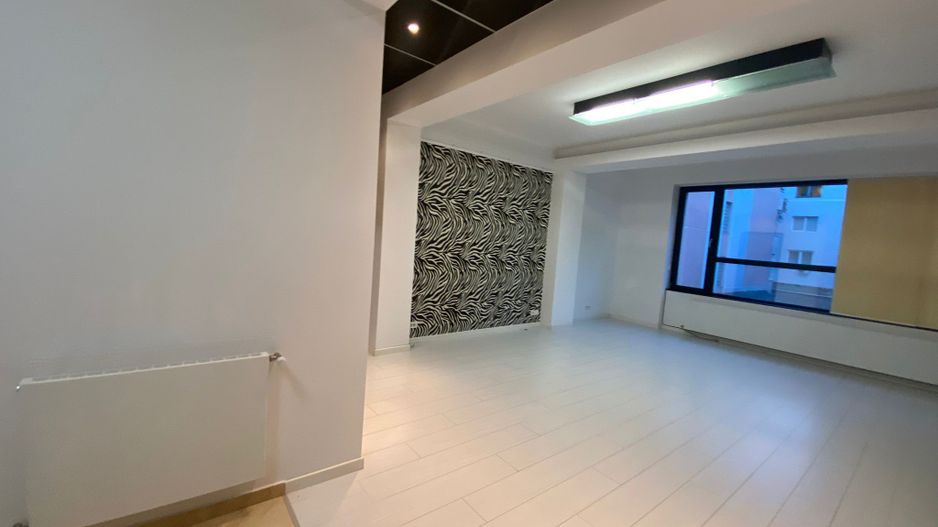 APARTAMENT PENTRU INVESTITORI I PIATA DOROBANTI - Poză 7