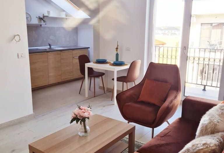 Apartament  2 camere in Dumbravita - Poză 16