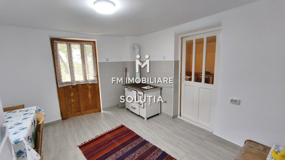 Casă P+1 de vânzare în Cicârlău – zonă superbă, 11 ari teren! - Poză 9