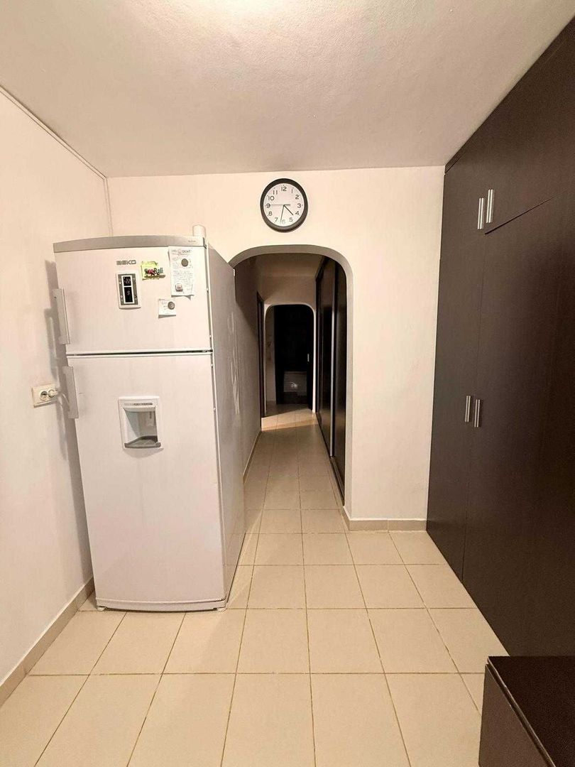 De inchiriat apartament cu 3 camere , Dristor sector3 - Poză 7