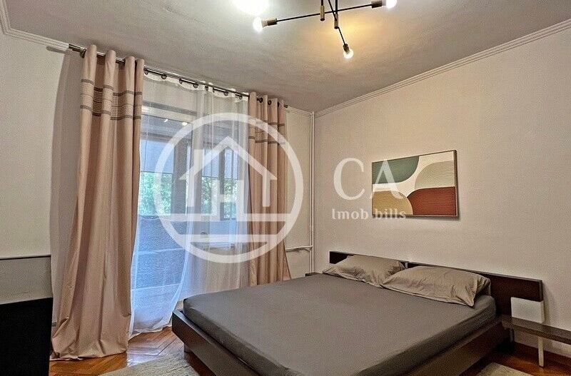 Apartament de inchiriat cu 3 camere in zona Dacia, Oradea - Poză 4