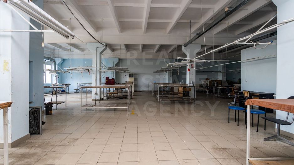 Chirie, spațiu industrial, 3000 mp, str. Sprîncenoaia, Centru - Poză 9