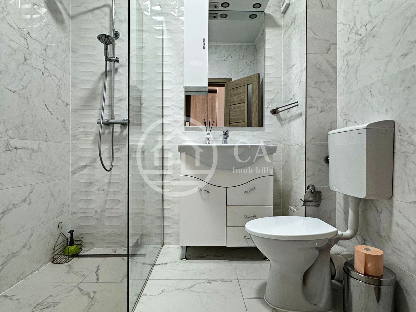 Apartament de închiriat cu 3 camere în PRIMA ONESTILOR, Oradea - Poză 11