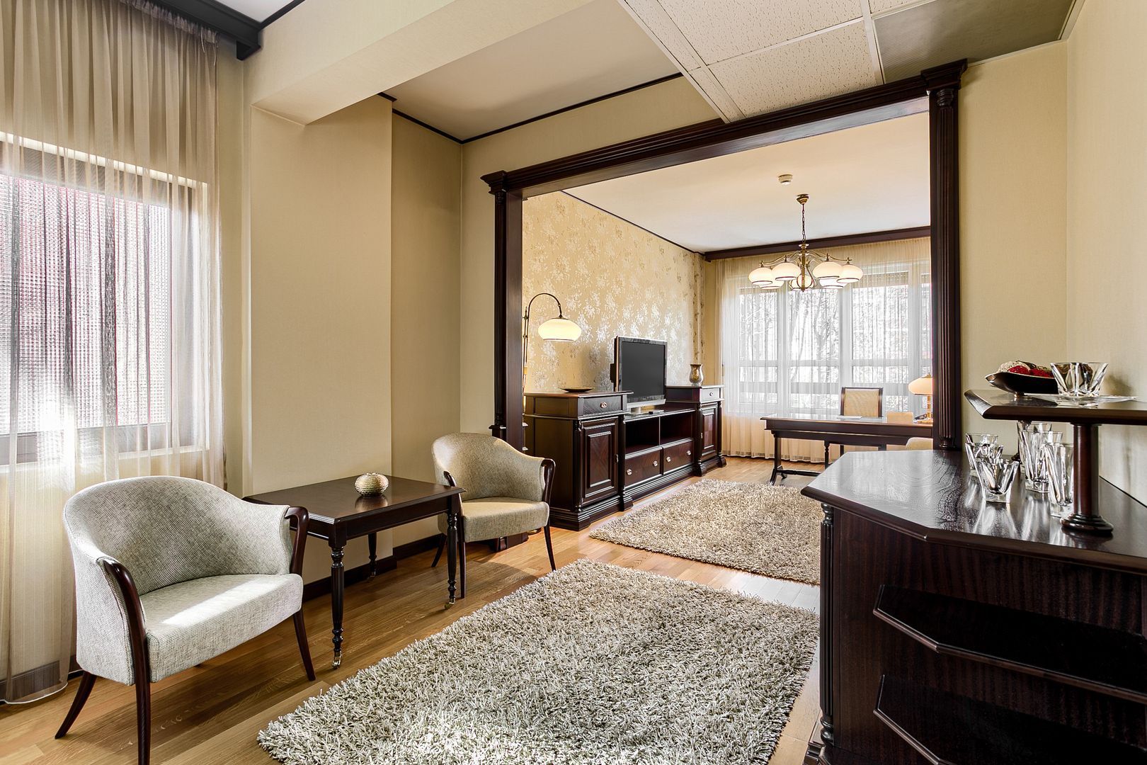 Oportunitate de investiție: Hotel Best Western de 4 stele Arad - Român - Poză 8