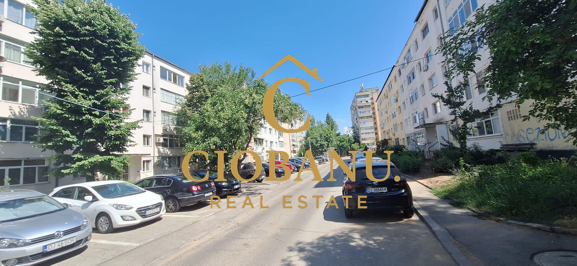 Apartament 2 camere etaj 1/4 de vanzare zona Valea Rosie - Poză 1