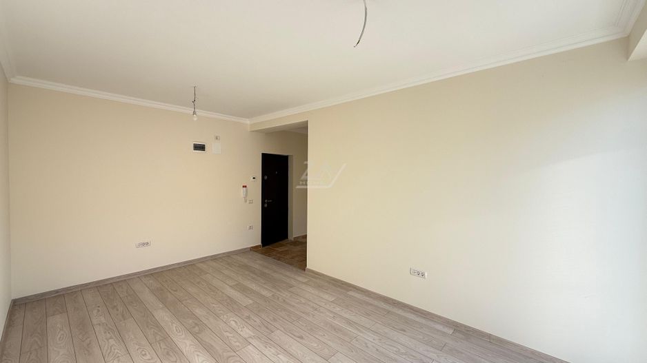 Bloc finalizat. Locatie excelenta. Decomandat. Loc de parcare. - Poză 2