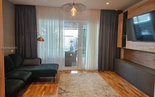 VILA CU 4 DORMITOARE IN COMPLEX REZIDENTIAL - Poză 1