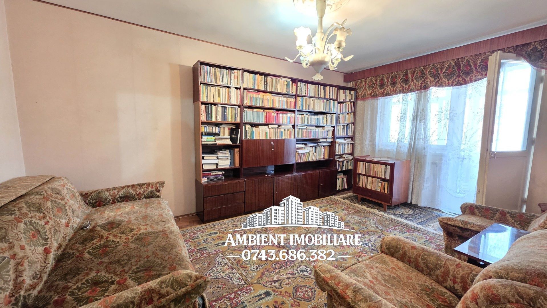 Apartament cu 3 camere, etaj 2, VASLUI - zona ULTRACENTRALĂ; - Poză 4