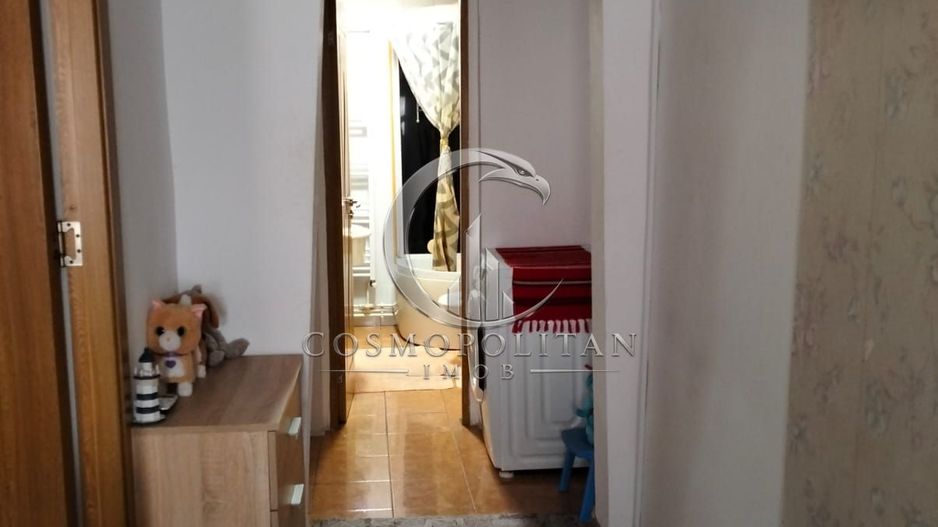 Casa si teren 970mp in comuna Costesti/BZ ~ constructie 2013 - Poză 4