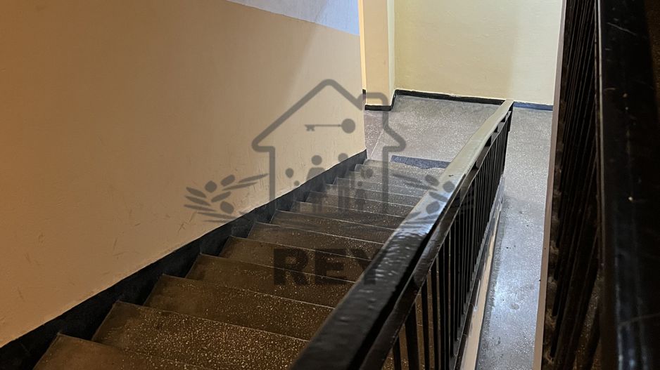 Apartament 4 camere decomandate 4 balcoane etaj 1 Str. Bâlea/Sibiu - Poză 14