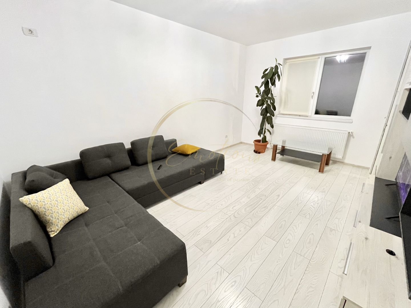 SUPER PREȚ | Apartament 2 camere - calea Urseni - foarte spațios - DRESSING - Poză 1