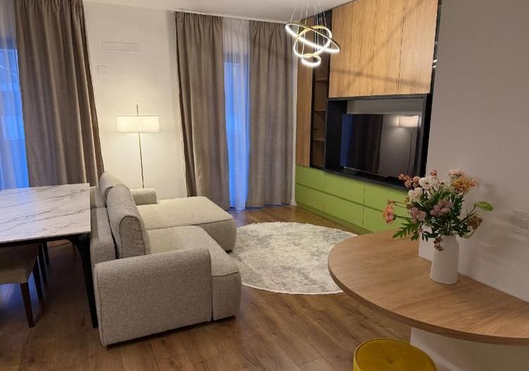 DE INCHIRIAT | APARTAMENT 2 CAMERE | PRIMA VISTA - Poză 1