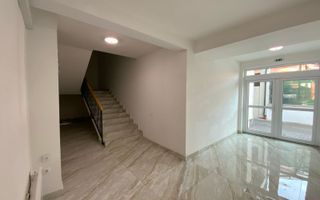 Spatiu de inchiriat, 95mp, terasa, Zona Ultra-Central - Poză 6