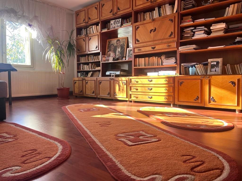 Aproape de oras! Vanzare casa cu 4 camere in Gura Ocnitei! - Poză 8