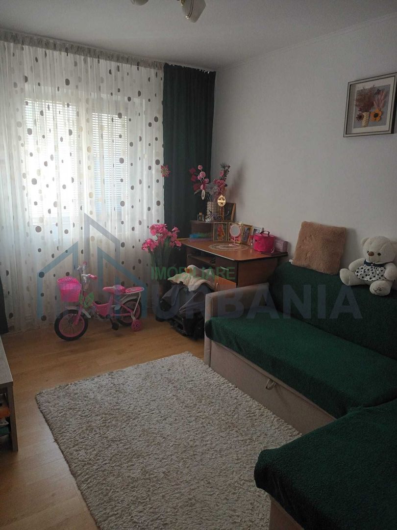 # vând ap cu 2 camere decomandat! - Poză 1