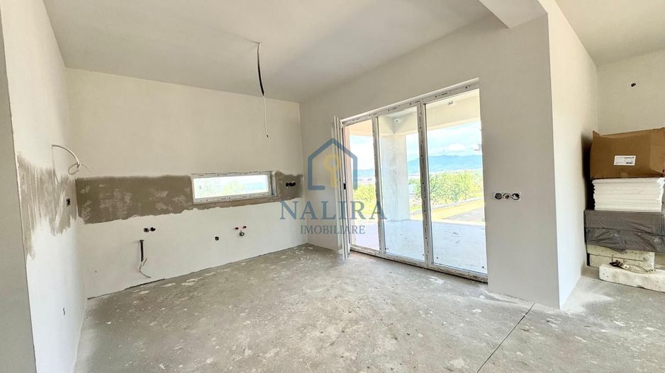 Casa de vanzare Satu Nou de Jos cu priveliste - zona retrasa - Poză 8