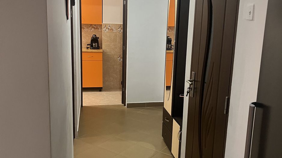 Apartament de închiriat cu 2 camere, în centrul orașului Covasna. - Poză 7