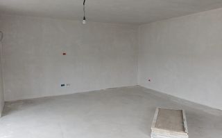 Casă/Vilă Dumbrăveni/Suceava - Poză 30