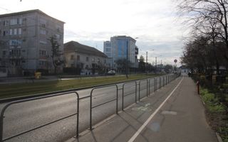 3 camere, Bulevardul Cetatii, zona ideala, la parter, centrala proprie - Poză 22