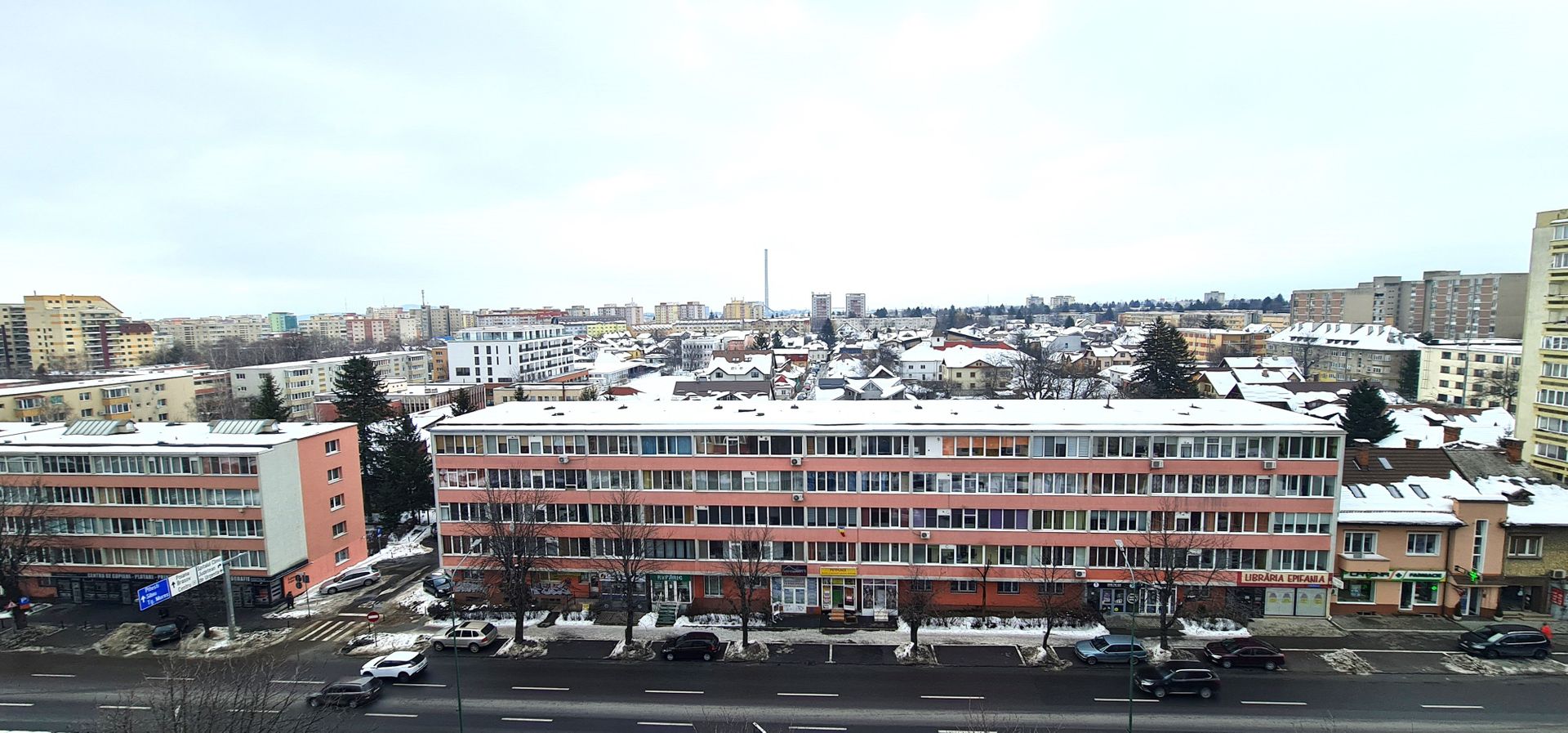 Apartament 2 camere decomandat cu priveliste zona Spitalul Judetean - Poză 13