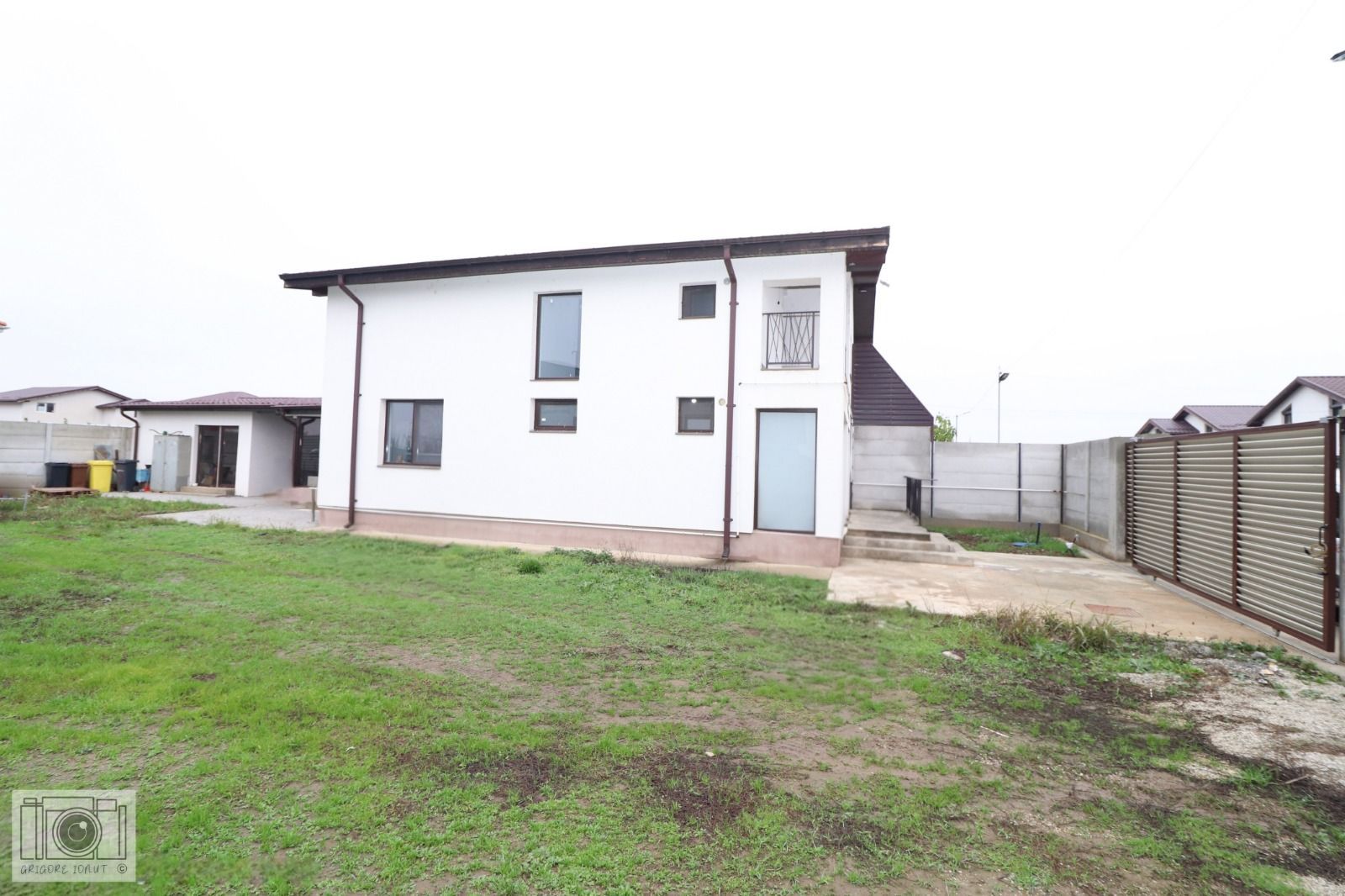 Soluție Locativă pentru Firme: Vilă cu Capacitate Mare în Ciorogarla - Poză 25