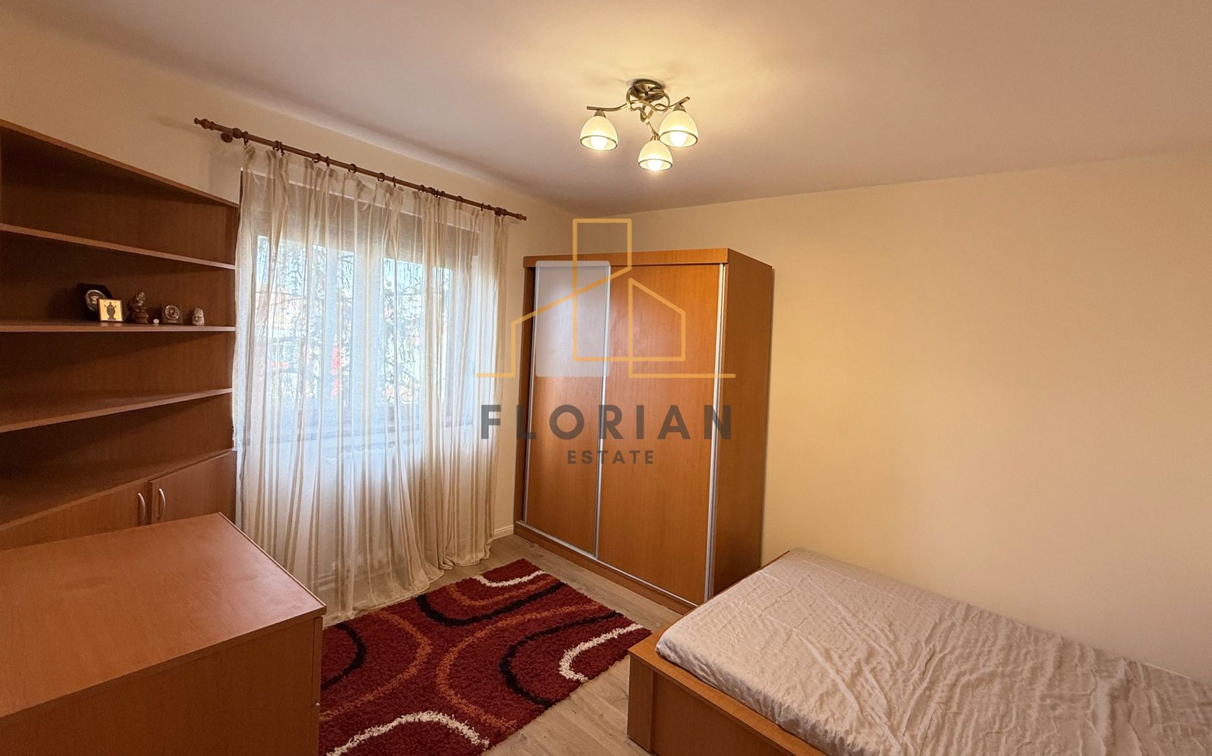 Apartament cu 3 camere in Piata Balcescu - Poză 9