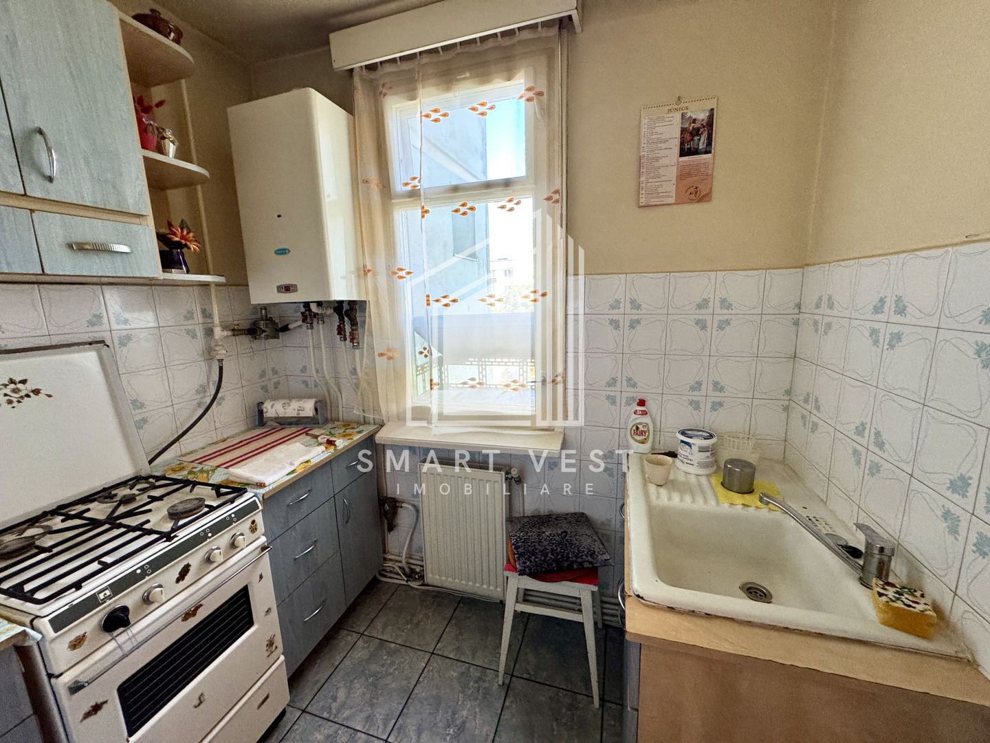 Apartament luminos, bine întreținut cu 3 camere, Carpați 1 - Poză 9