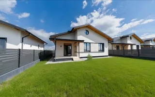 Casa cu 4 camere, Frumusani, panouri solare, pompe caldura - Poză 19