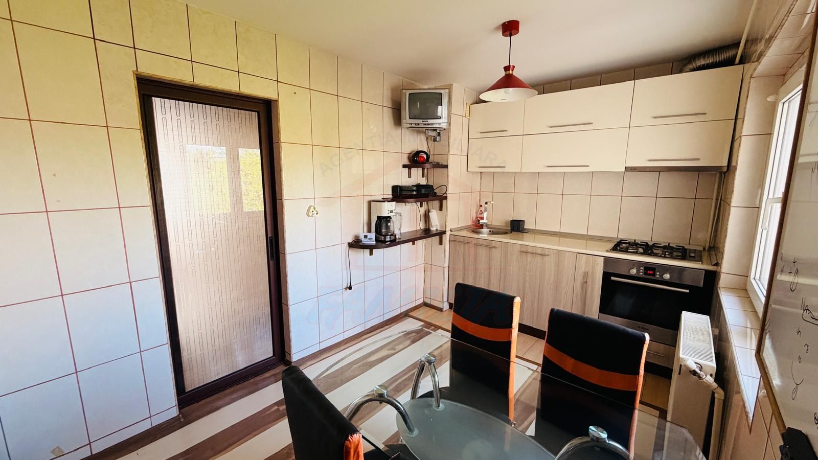 Apartament 3 camere IC Frimu in IFR, strada Nae Leonard Bloc R - Poză 3