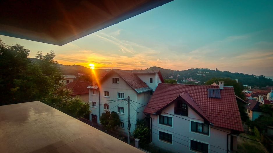 Imobil deosebit, cu priveliste 360 de grade - Poză 1