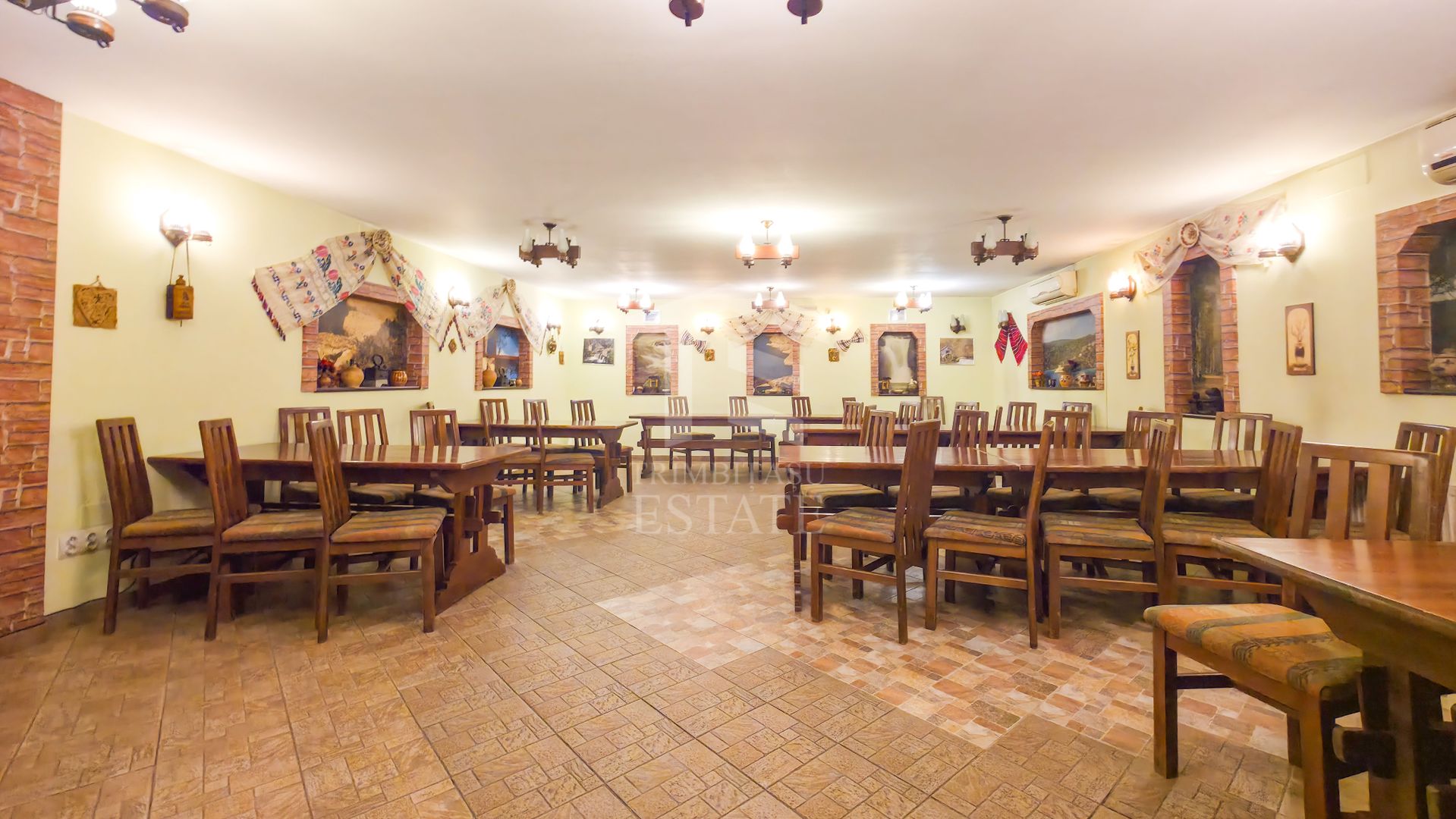De vânzare – Proprietate comercială tip Restaurant & Salon Evenimente - Poză 16