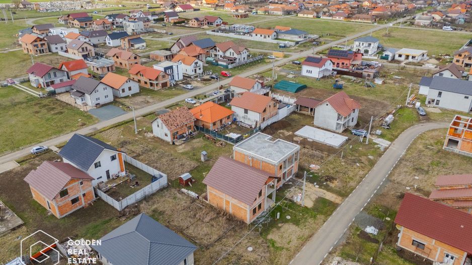 Casa  P+M  in  Fantanele,  ideală pentru personalizare - Poză 34