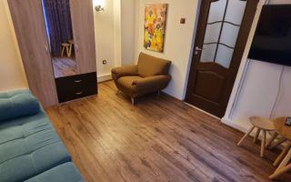 Garsonieră de închiriat Craiova centru, 24 mp, mobilată, aer condiționat - Poză 5