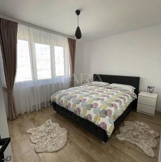 Apartament de vanzare cu 3 camere in Floresti. - Poză 4