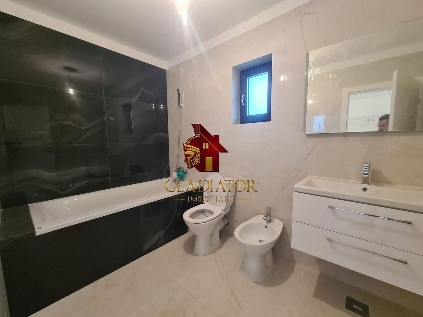 Vila finalizata Barnova, la 200 m de Sos. Barnova, direct dezvoltator - Poză 3