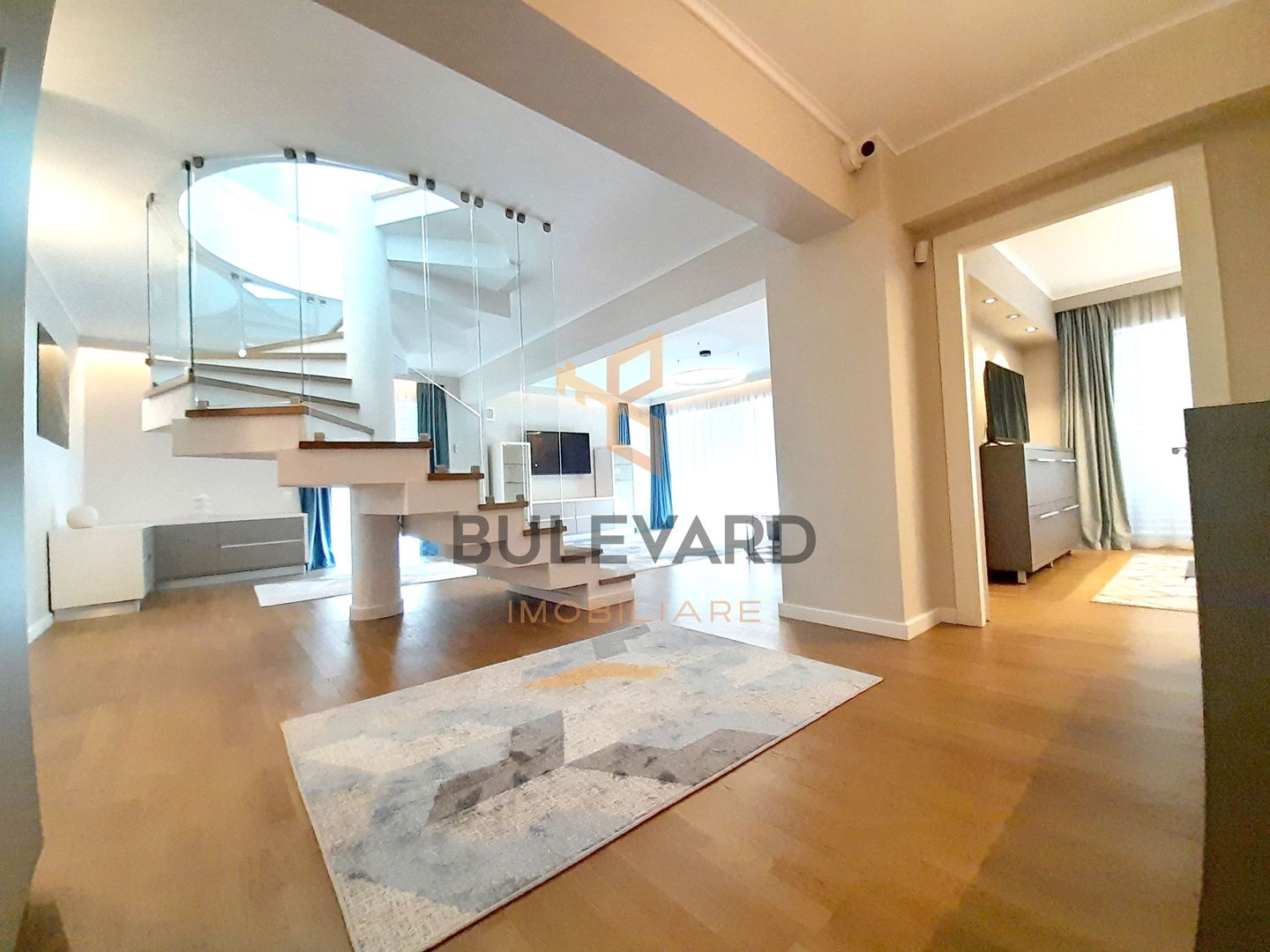 Penthouse de lux 150 mp utili + 200 mp terasa + 2 parcari subterane - Poză 3